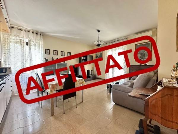 appartamento in affitto a Milano in zona Feltre