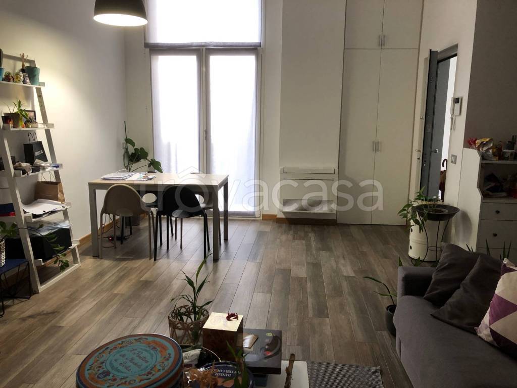 appartamento in affitto a Milano in zona Porta Romana
