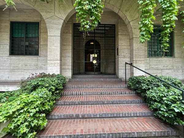 appartamento in affitto a Milano in zona Guastalla