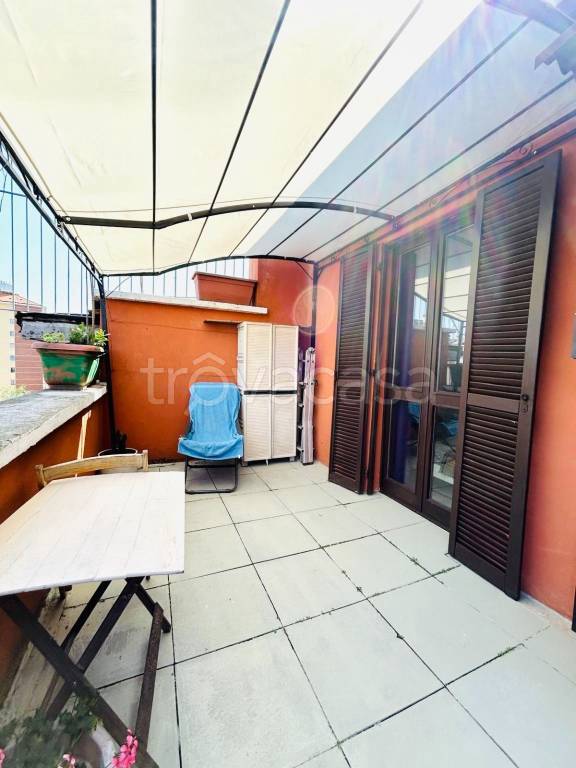 appartamento in affitto a Milano in zona Famagosta