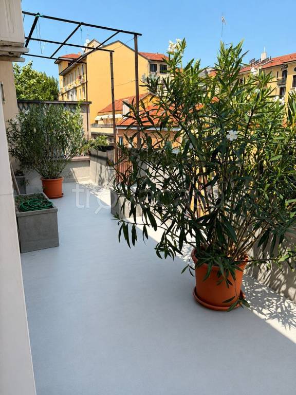appartamento in affitto a Milano in zona San Cristoforo