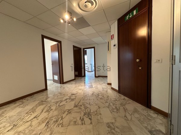 ufficio in affitto a Milano