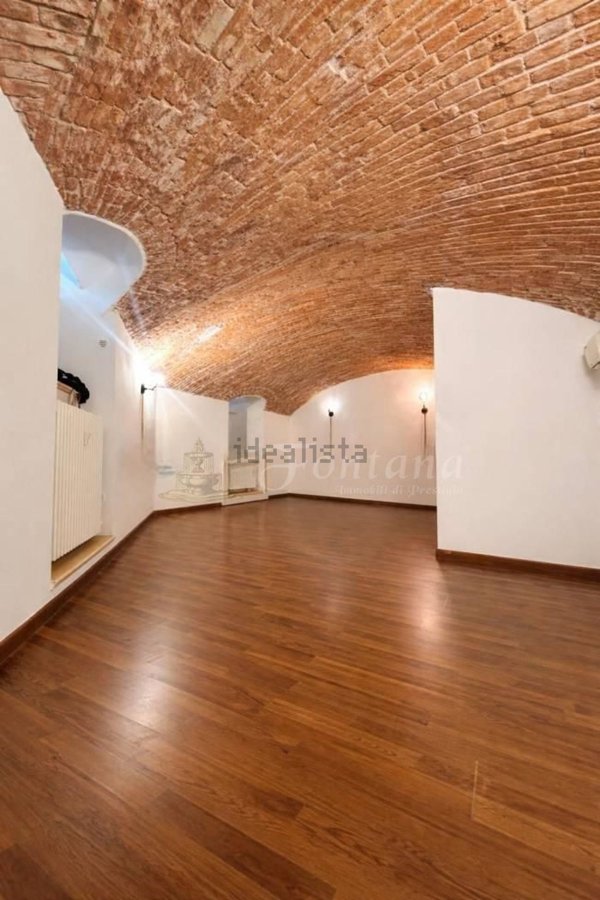 ufficio in affitto a Milano in zona Guastalla
