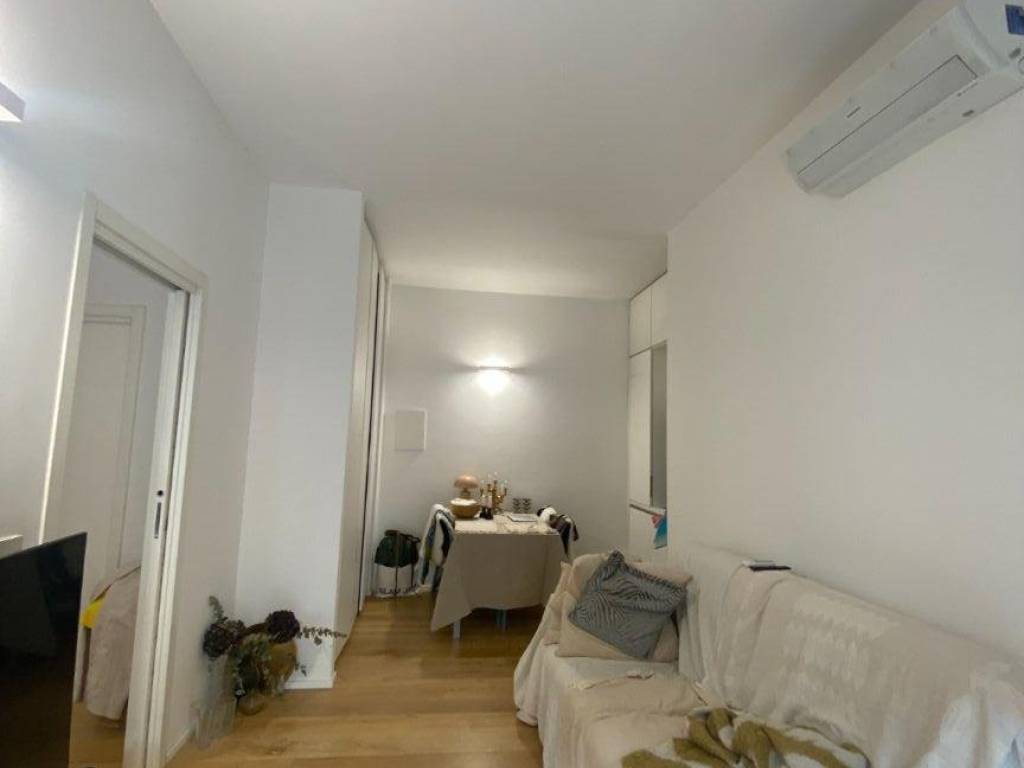 appartamento in affitto a Milano in zona Solari
