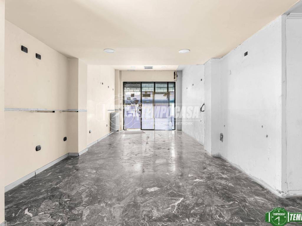 negozio in affitto a Milano in zona Porta Nuova