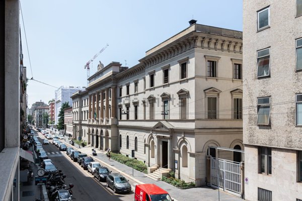 appartamento in affitto a Milano in zona Porta Nuova