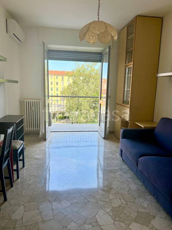 appartamento in affitto a Milano in zona Corvetto