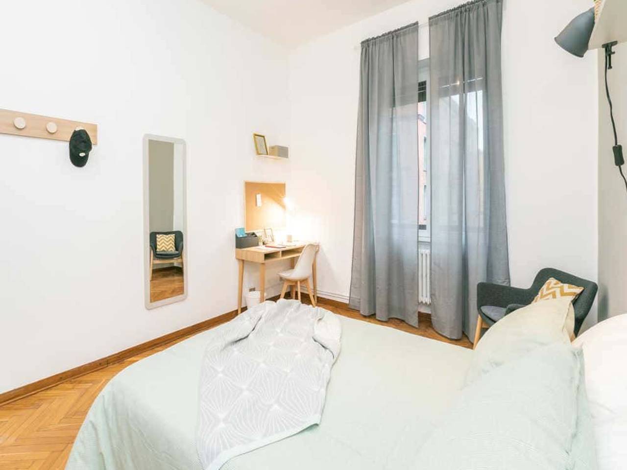 negozio in affitto a Milano in zona Guastalla