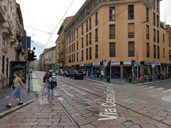 negozio in affitto a Milano