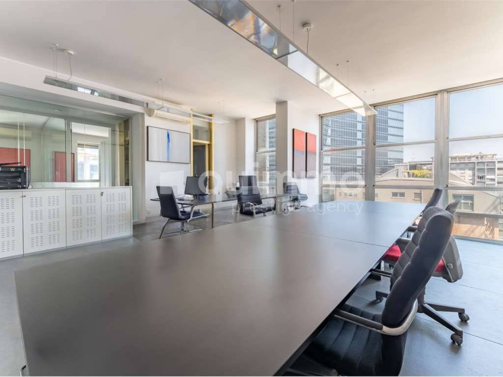 ufficio in affitto a Milano in zona Centro Direzionale