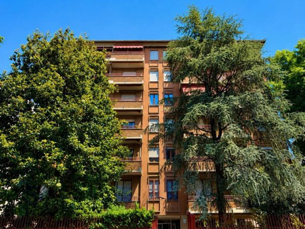appartamento in affitto a Milano in zona Centro Direzionale