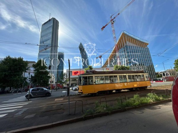 negozio in affitto a Milano in zona Sempione