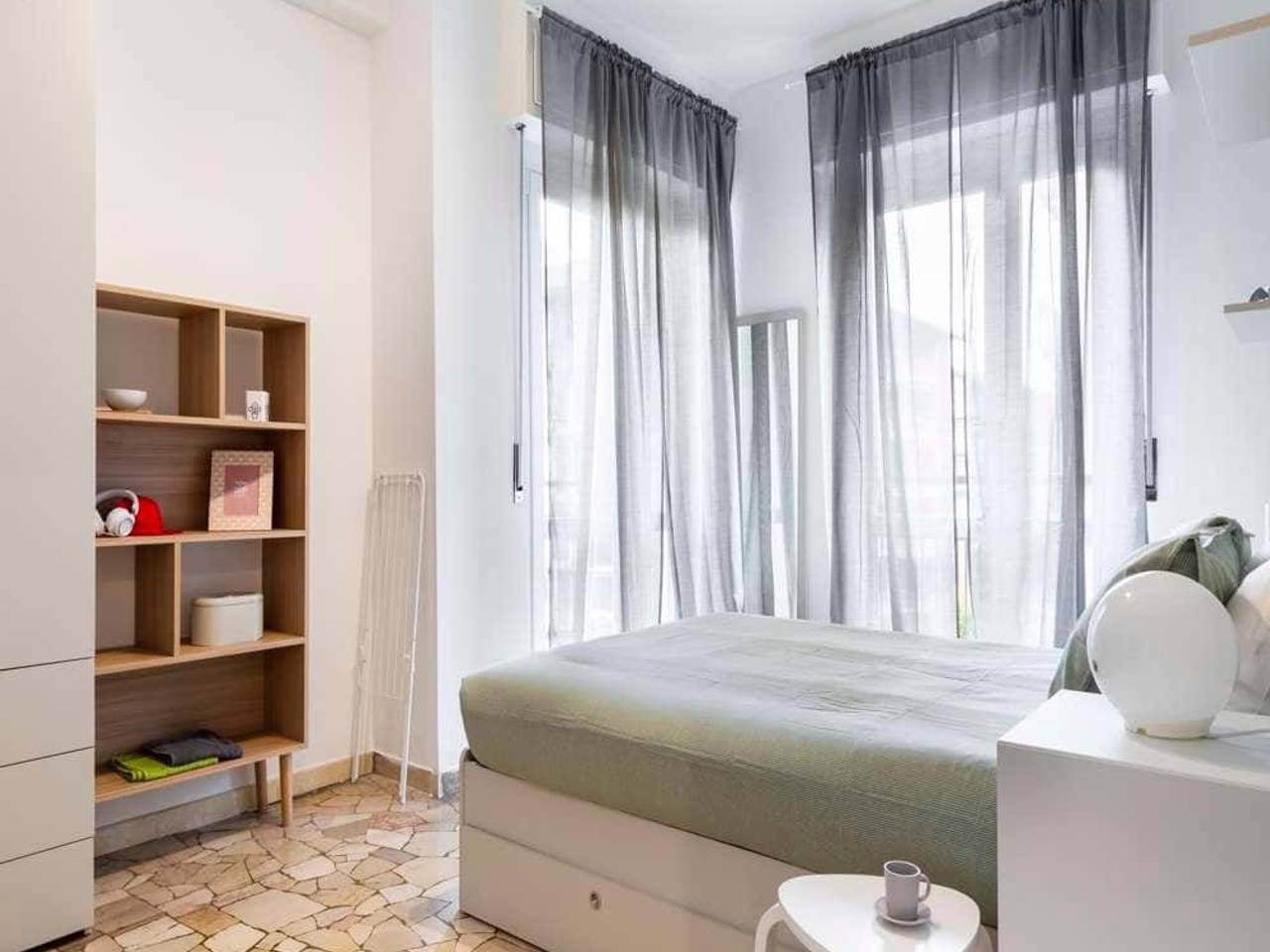 negozio in affitto a Milano