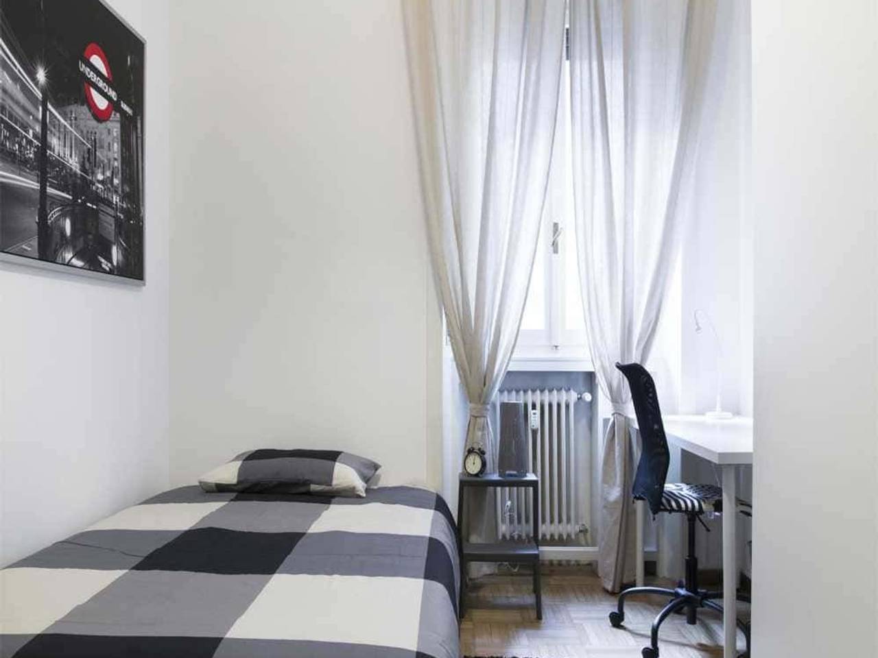 negozio in affitto a Milano in zona Cadorna
