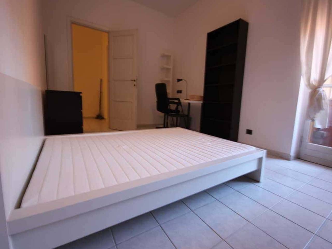 negozio in affitto a Milano in zona Maggiolina
