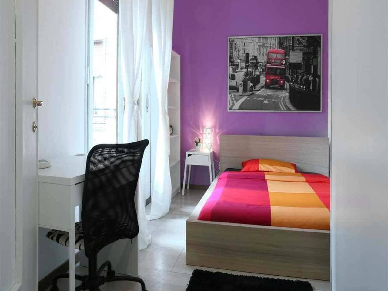 negozio in affitto a Milano in zona Lorenteggio