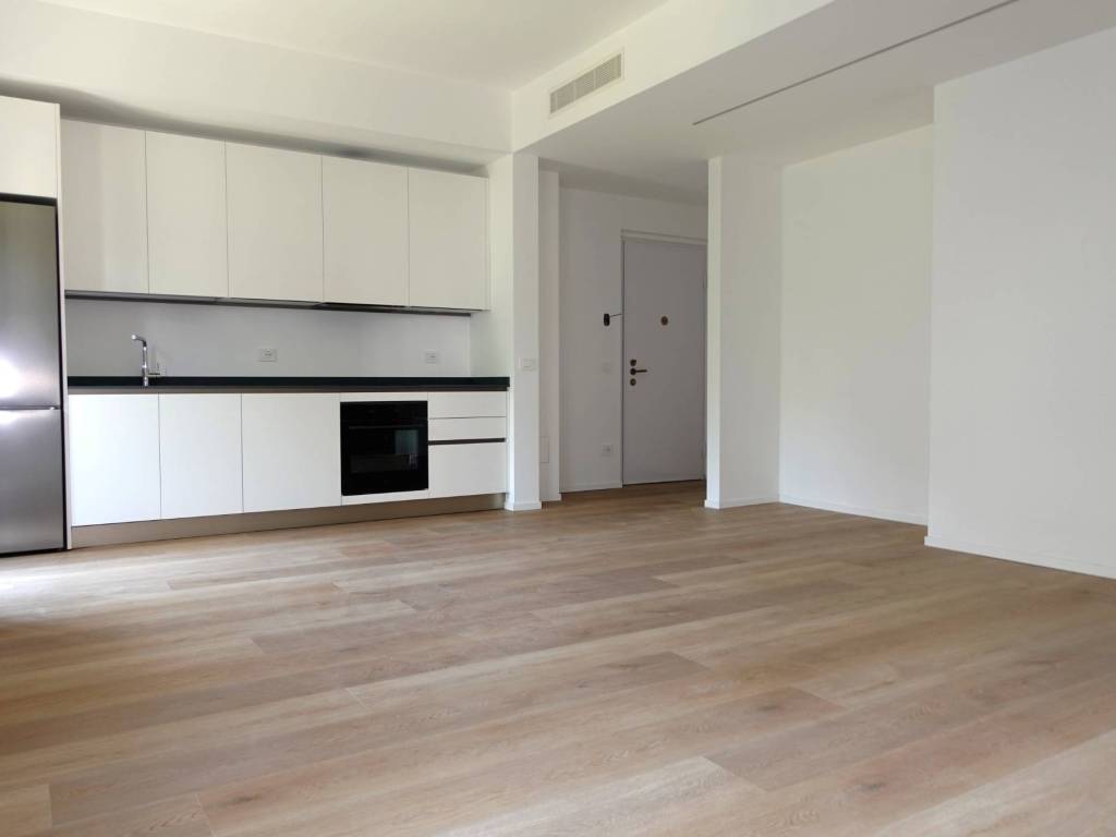 appartamento in affitto a Milano in zona Lorenteggio