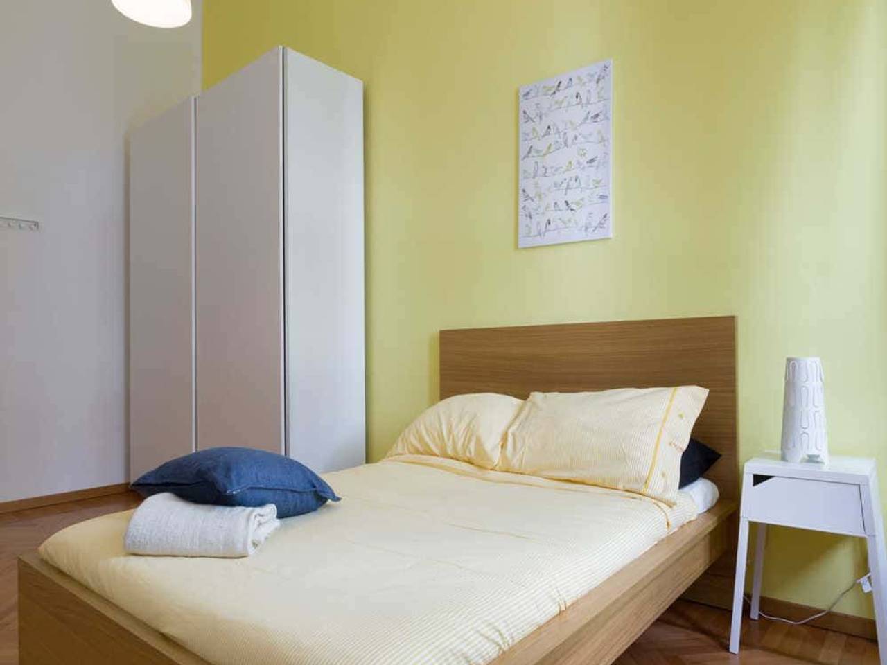 negozio in affitto a Milano in zona Isola