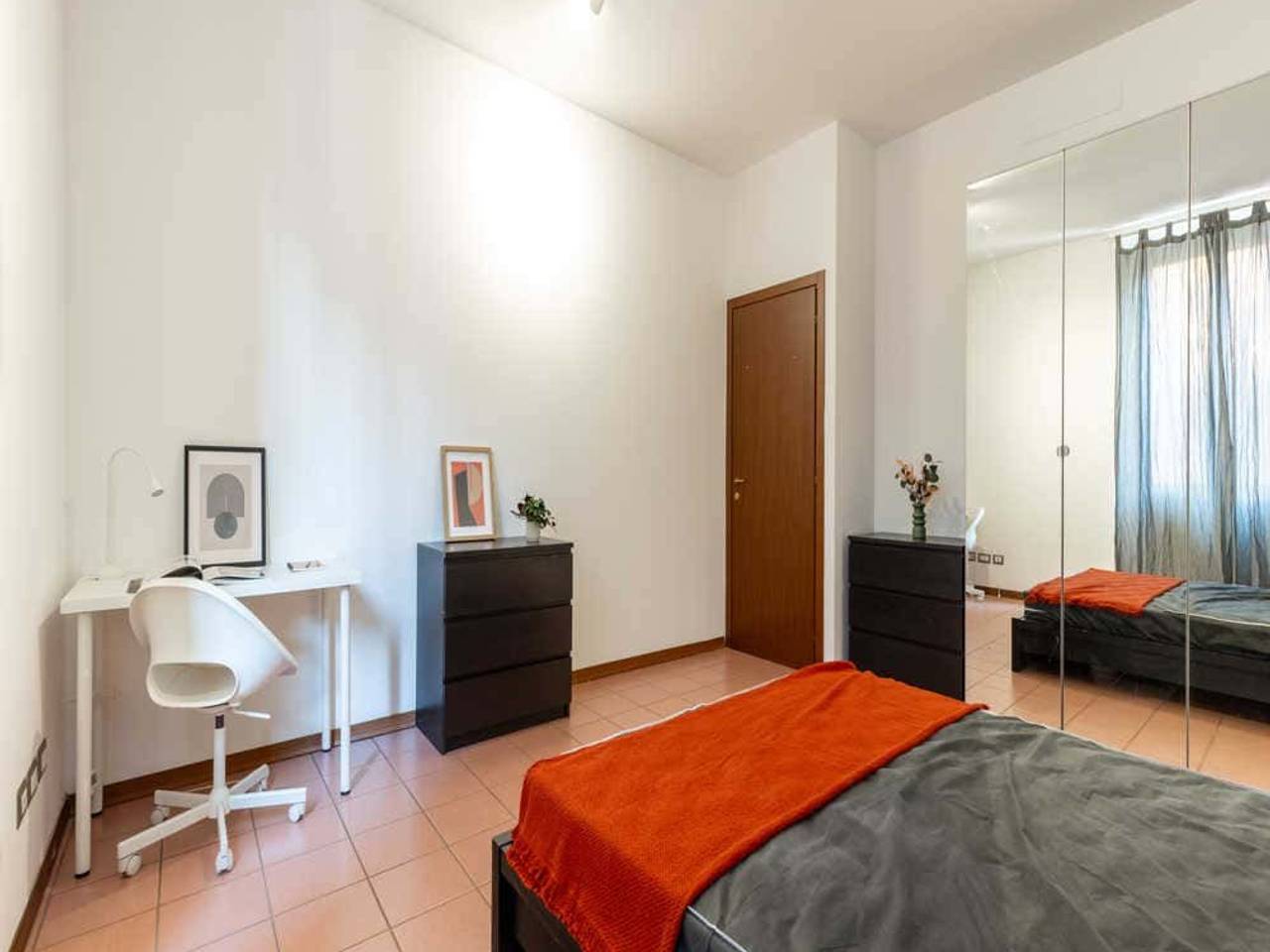 negozio in affitto a Milano