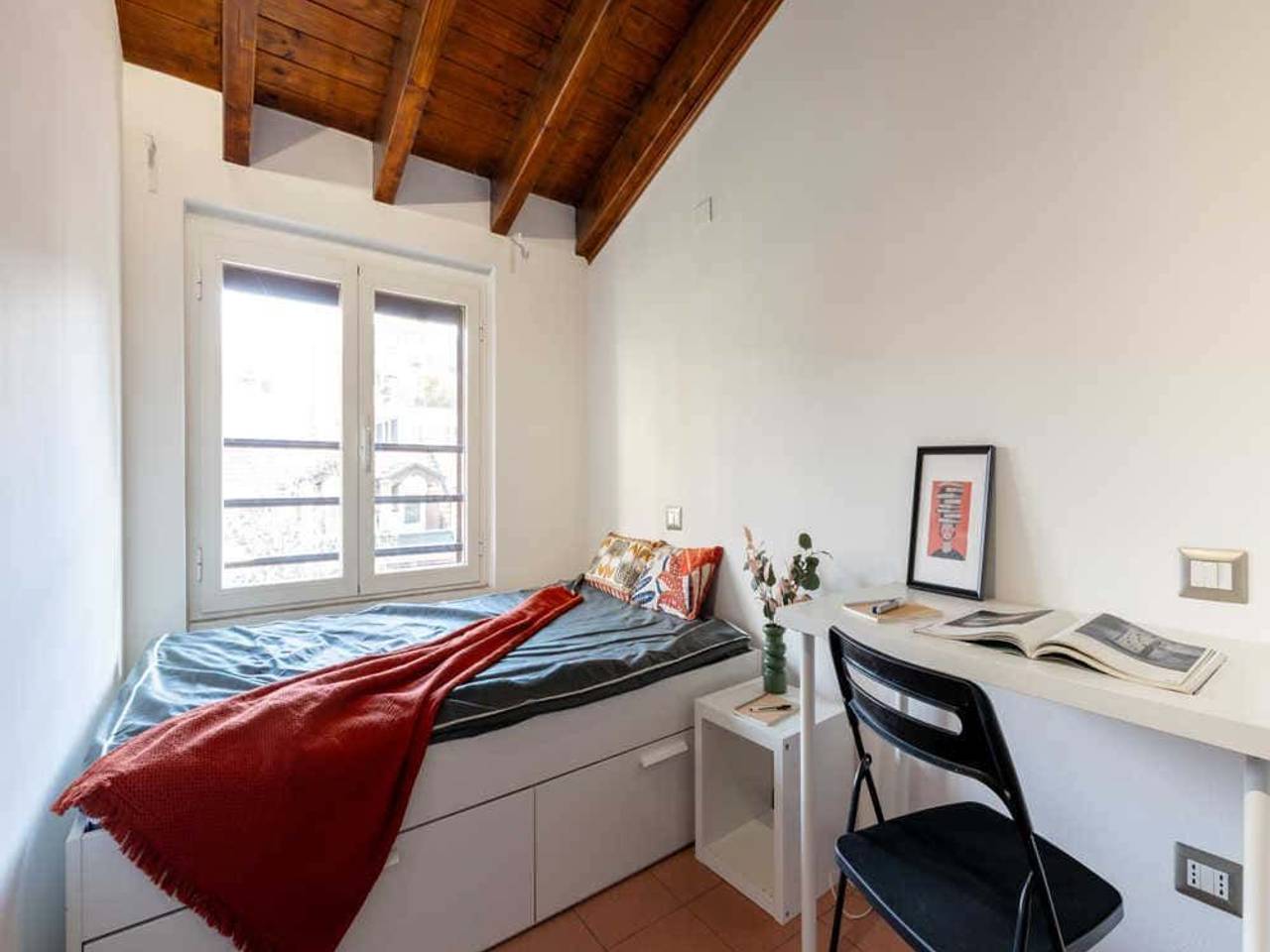 negozio in affitto a Milano