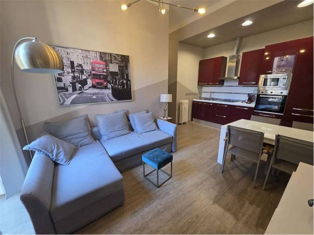 appartamento in affitto a Milano in zona Porta Nuova