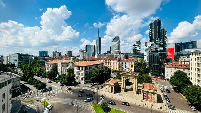 appartamento in affitto a Milano in zona Porta Nuova