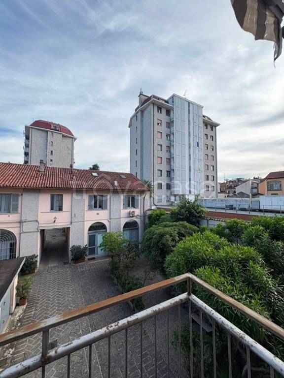 appartamento in affitto a Milano in zona Porta Romana
