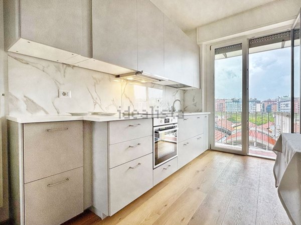 appartamento in affitto a Milano in zona Lorenteggio