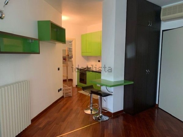 appartamento in affitto a Milano in zona Vigentino