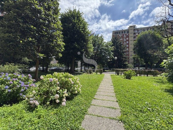 appartamento in affitto a Milano in zona QT8