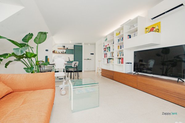 appartamento in affitto a Milano in zona Isola