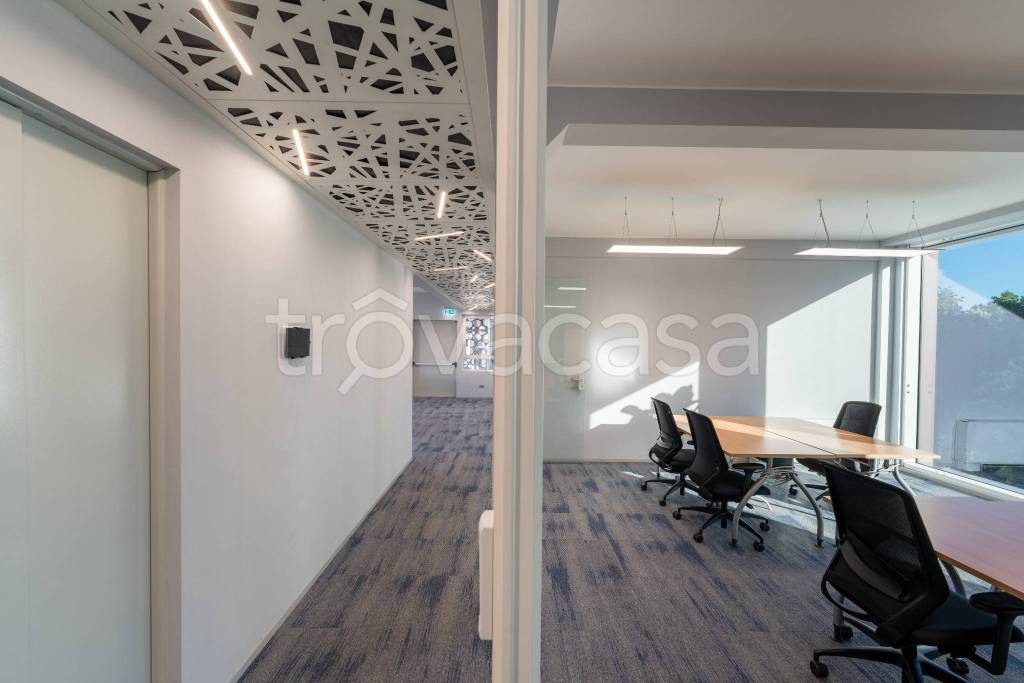 ufficio in affitto a Milano