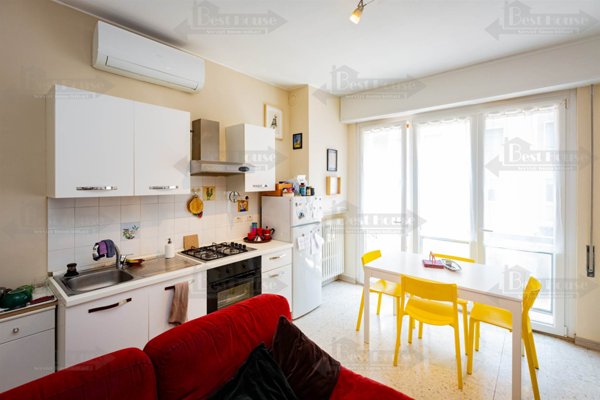 appartamento in affitto a Milano in zona Feltre