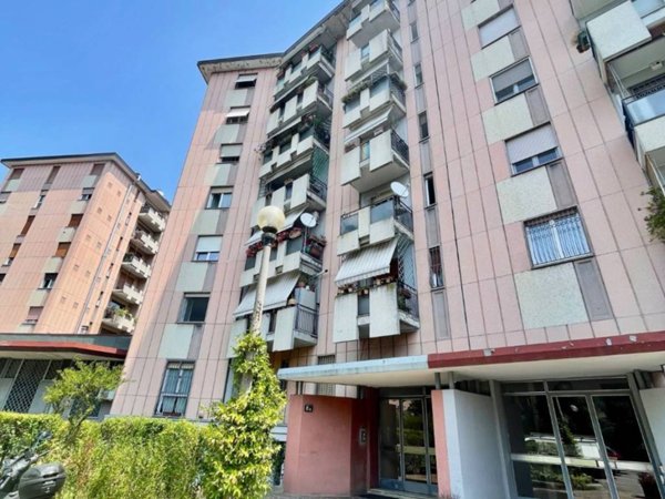 ufficio in affitto a Milano in zona Gallaratese
