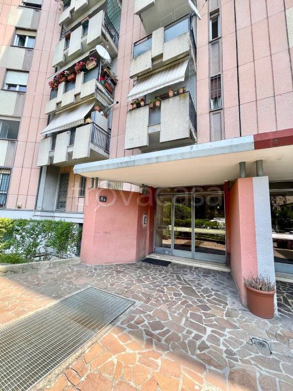 ufficio in affitto a Milano in zona Gallaratese