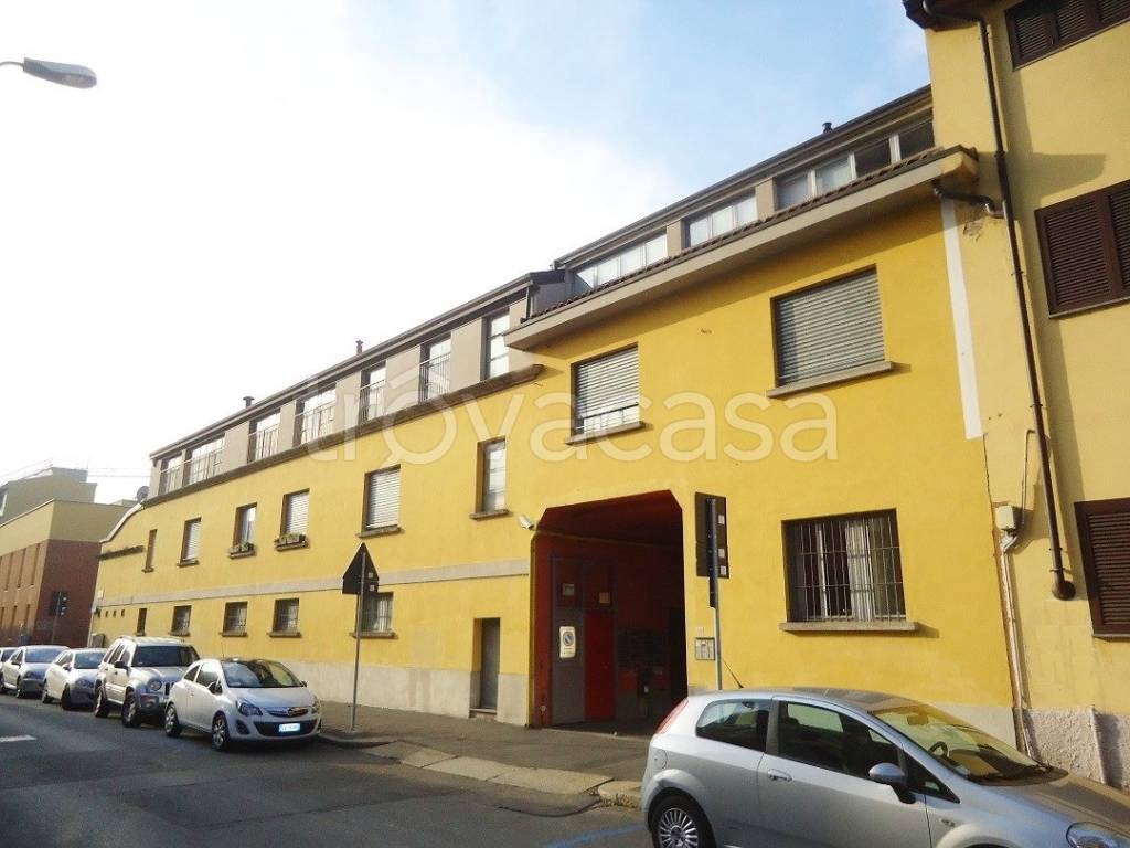 appartamento in affitto a Milano in zona Greco