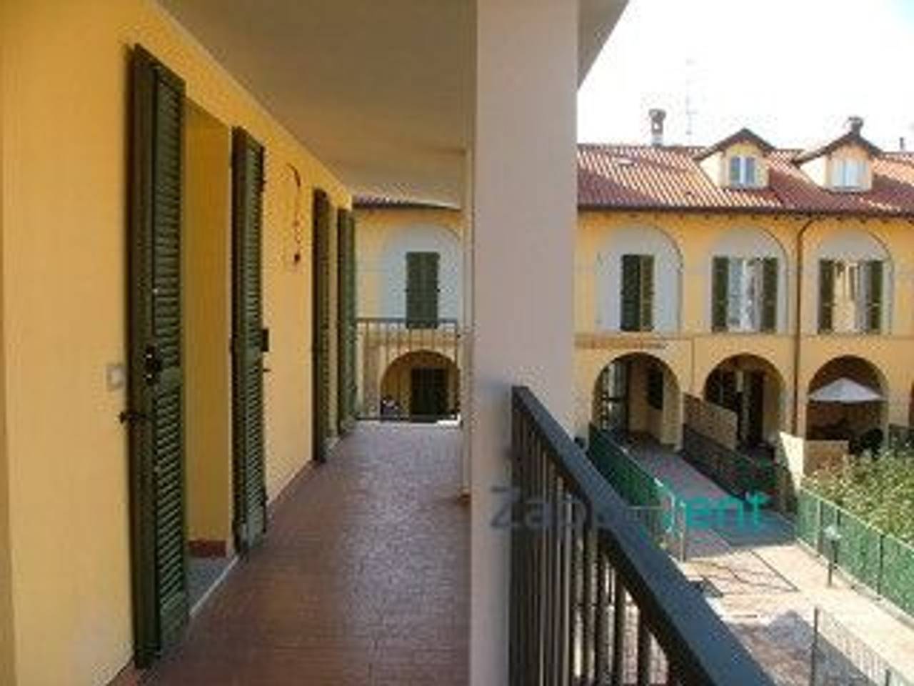 appartamento in affitto a Milano in zona Baggio