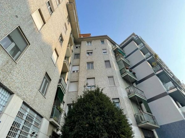 appartamento in affitto a Milano in zona Famagosta
