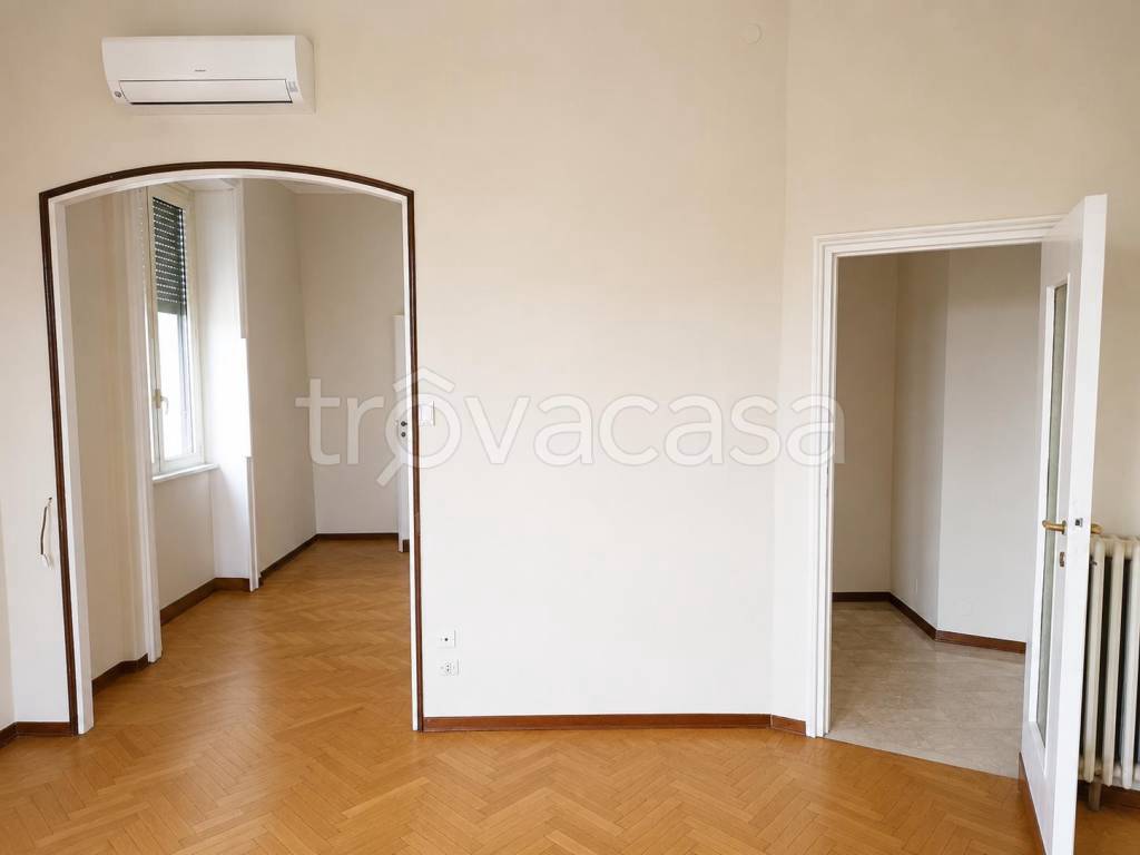 ufficio in affitto a Milano in zona Cadorna