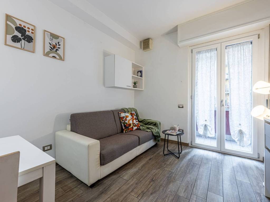 appartamento in affitto a Milano in zona Famagosta