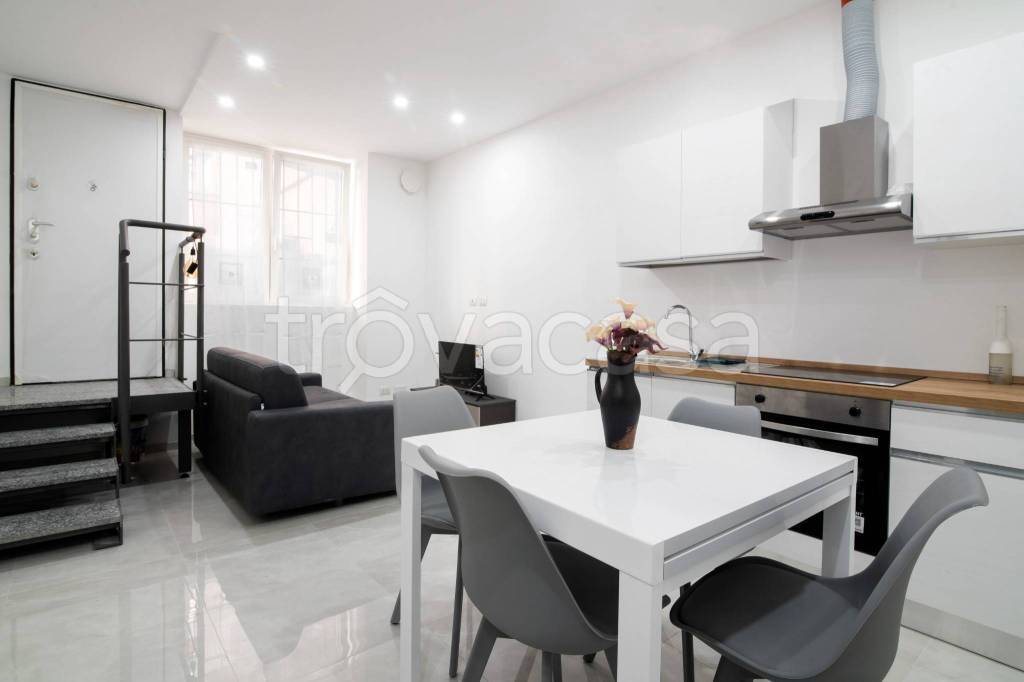 appartamento in affitto a Milano
