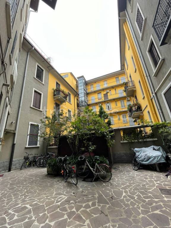 appartamento in affitto a Milano in zona Montalbino