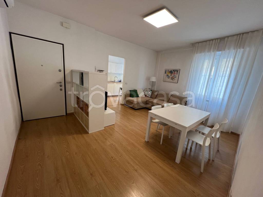 appartamento in affitto a Milano in zona Porta Romana