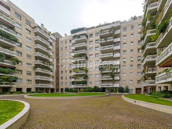 appartamento in affitto a Milano in zona Vigentino