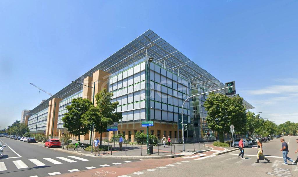 ufficio in affitto a Milano in zona Centro Direzionale