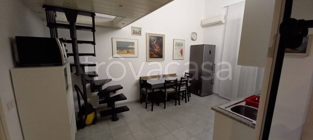appartamento in affitto a Milano in zona Adriano