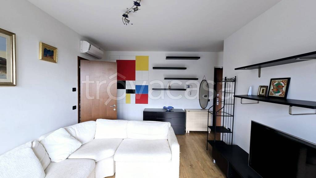 appartamento in affitto a Milano in zona Greco