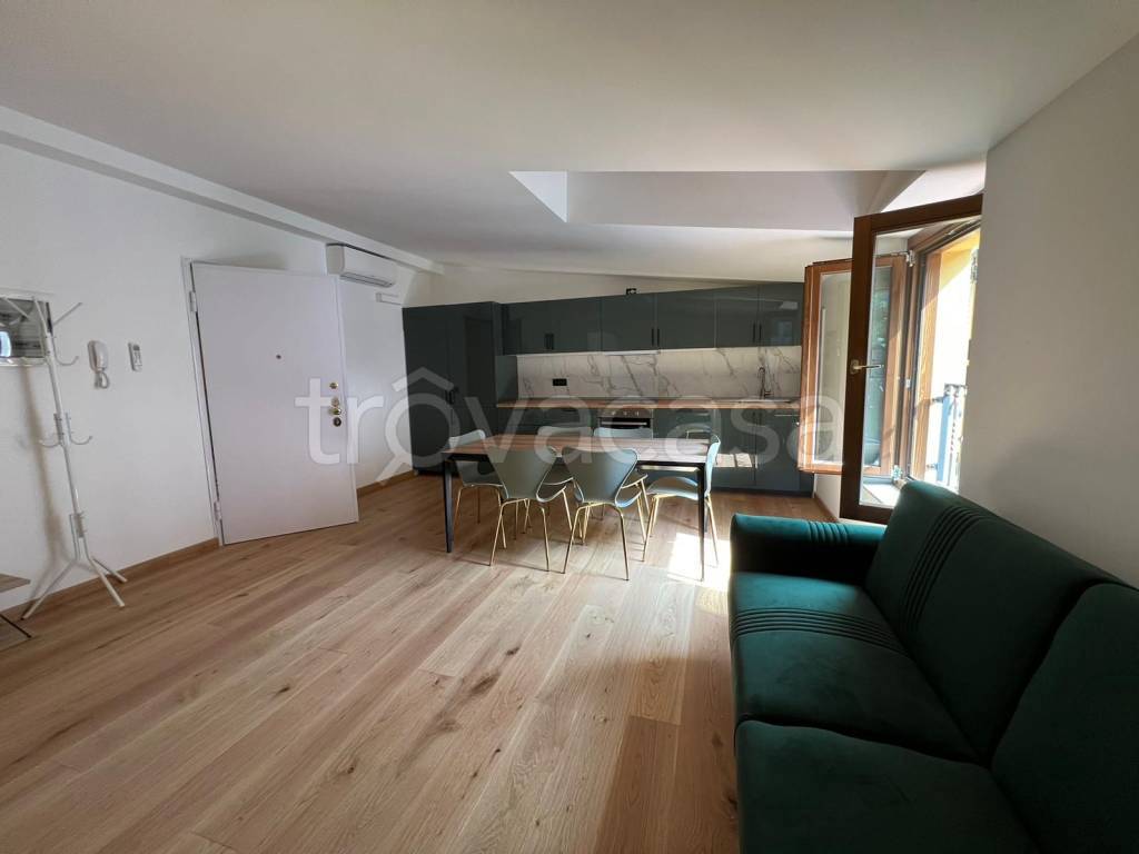 appartamento in affitto a Milano