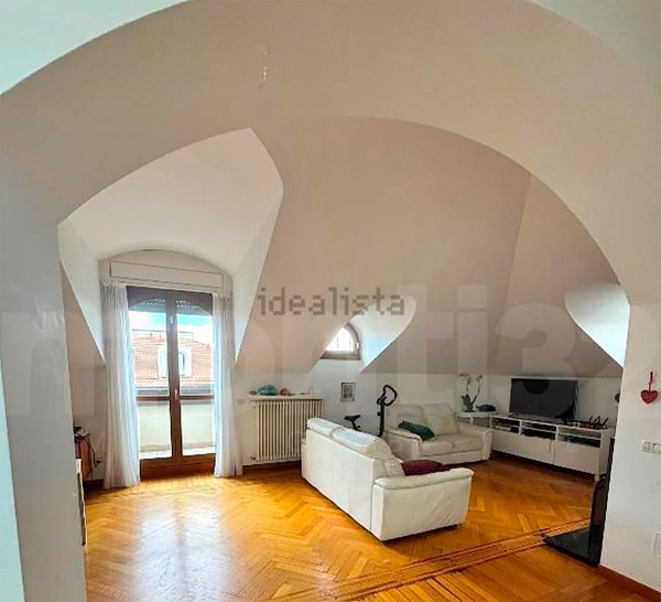 appartamento in affitto a Milano in zona Porta Magenta