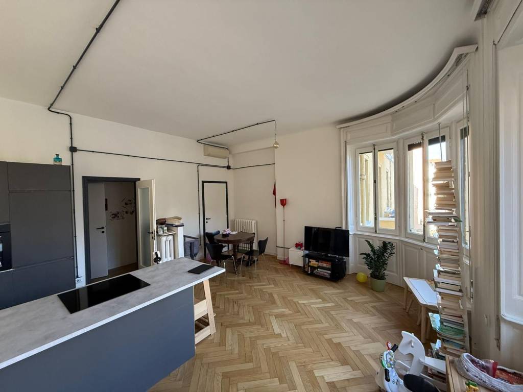 appartamento in affitto a Milano in zona Centro Direzionale